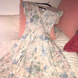 Vintage 1980s Party Tea-length Floral Dress!